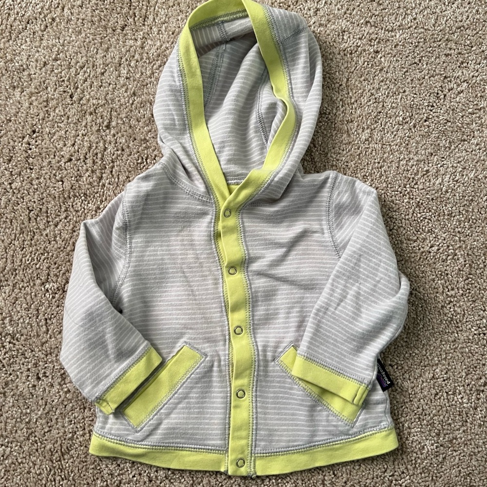 Patagonia baby light jacket